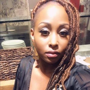 Meet your Posher, Erica